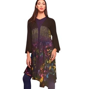 NWT.   S/M.  Gypsy Boho Tye Dye Cardigan BL/RD11. 222672